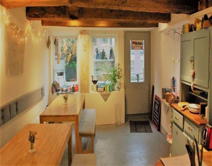 Hostel-Tabakhuesli-Aufenthaltsraum Hostel-Tabakhuesli-Aufenthaltsraum
